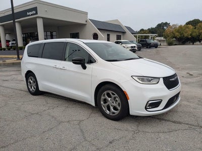 2024 Chrysler Pacifica Limited