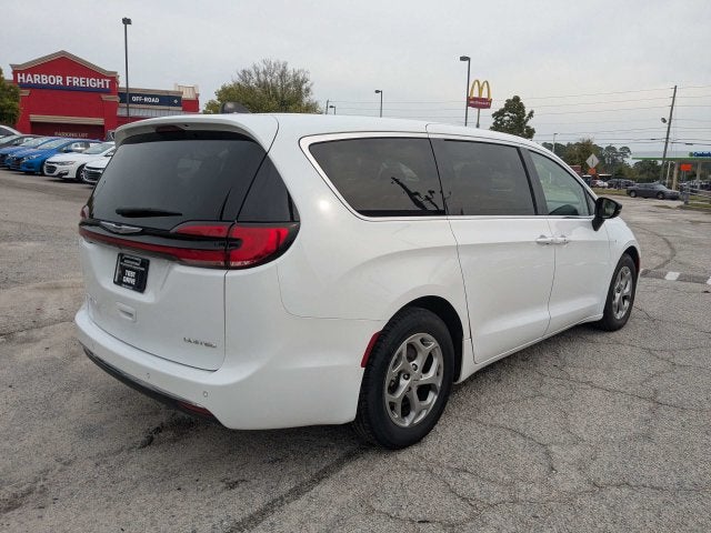 2024 Chrysler Pacifica Limited