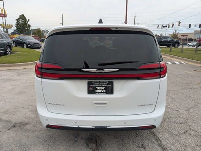 2024 Chrysler Pacifica Limited