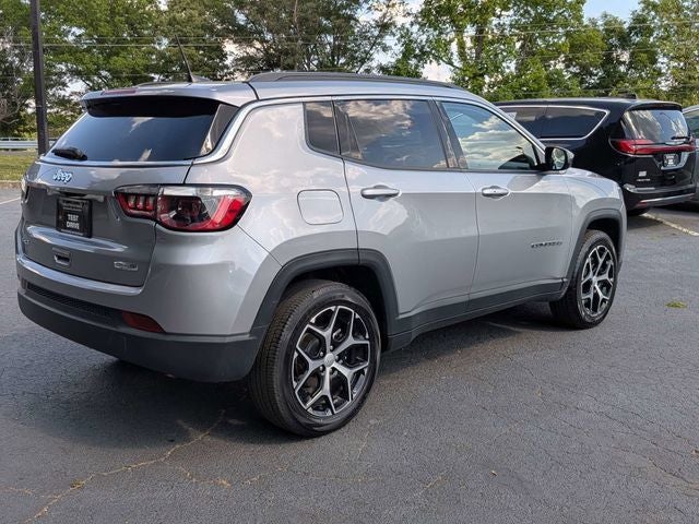 2024 Jeep Compass Latitude