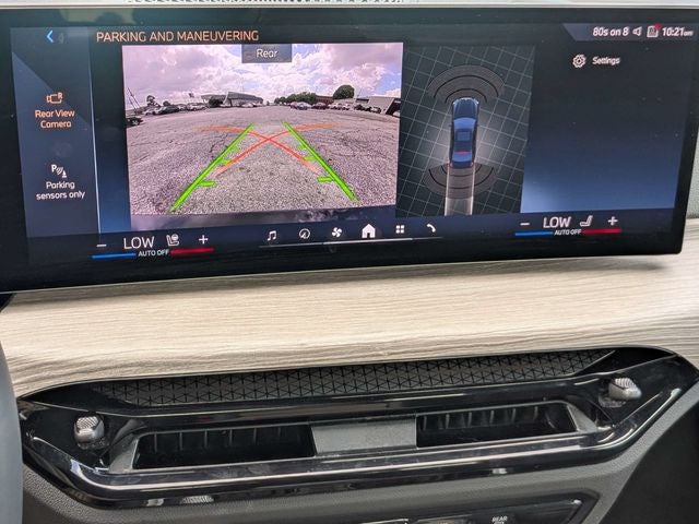 2025 BMW 3 Series 330i