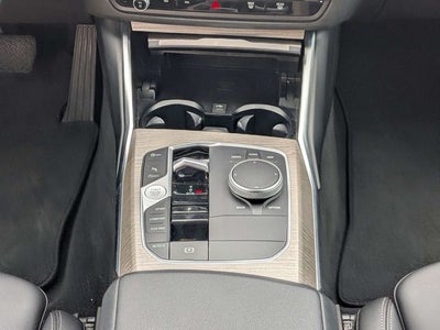 2025 BMW 3 Series 330i
