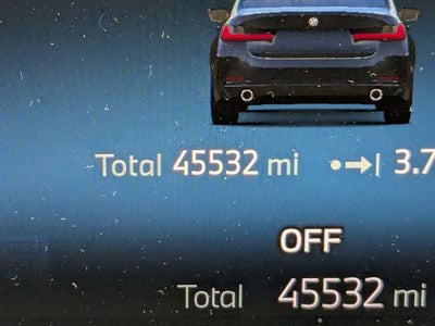 2025 BMW 3 Series 330i