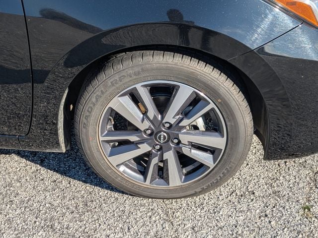 2023 Nissan Versa 1.6 SV