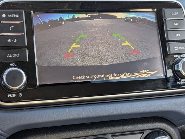 2023 Nissan Versa 1.6 SV