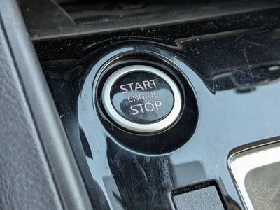 2023 Nissan Versa 1.6 SV