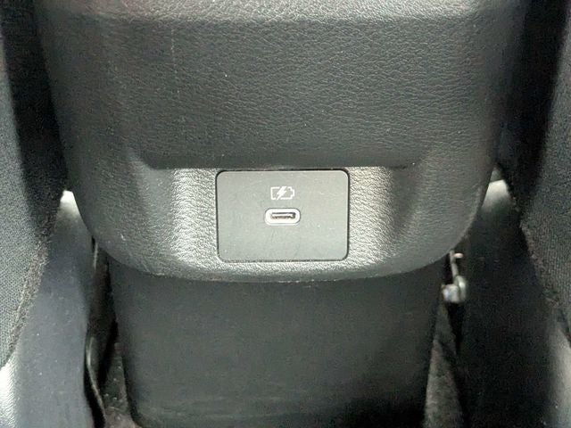 2024 Nissan Versa 1.6 SV