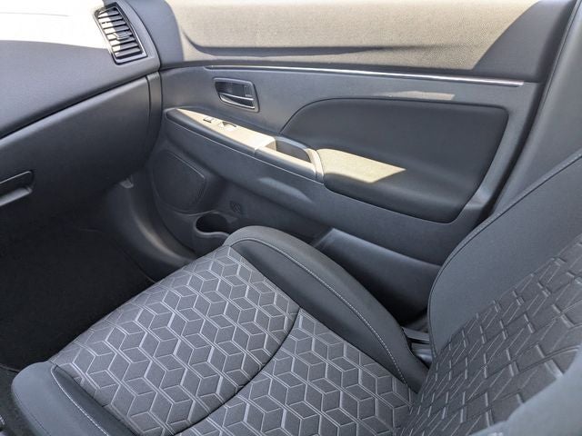 2026 Mitsubishi Outlander Sport Base