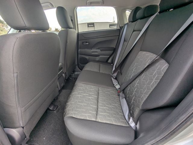 2026 Mitsubishi Outlander Sport 2.0 LE