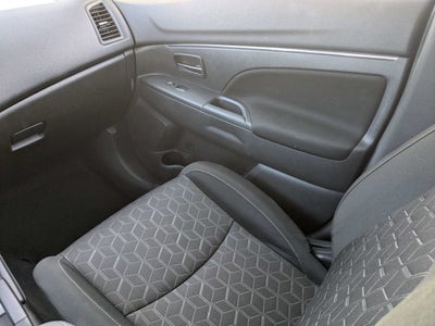 2024 Mitsubishi Outlander Sport 2.0 ES