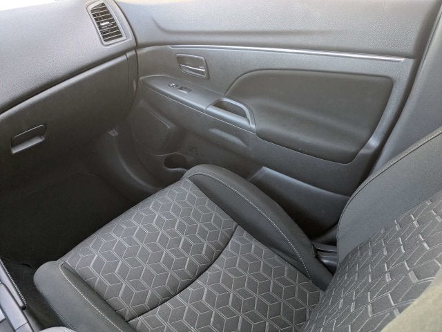 2024 Mitsubishi Outlander Sport 2.0 ES