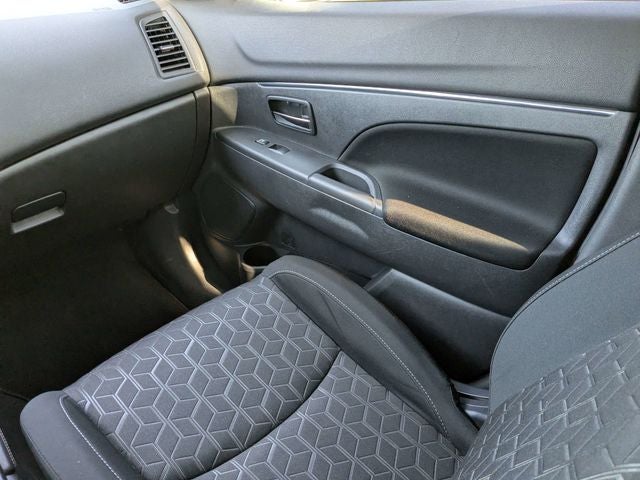 2024 Mitsubishi Outlander Sport 2.0 ES