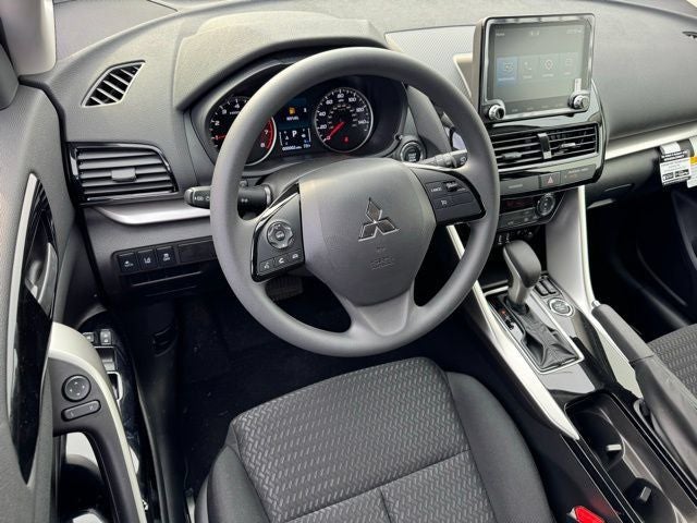 2026 Mitsubishi Eclipse Cross LE - Photo 15