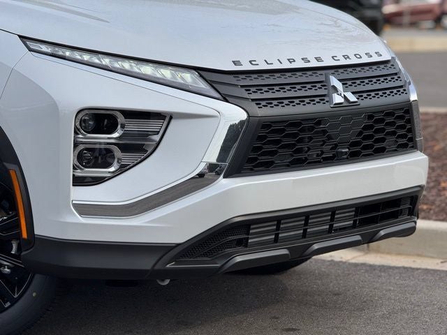 2026 Mitsubishi Eclipse Cross LE - Photo 3