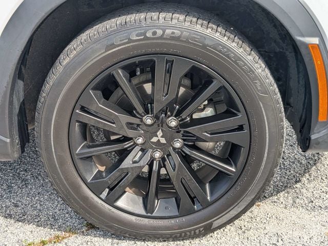 2024 Mitsubishi Eclipse Cross LE