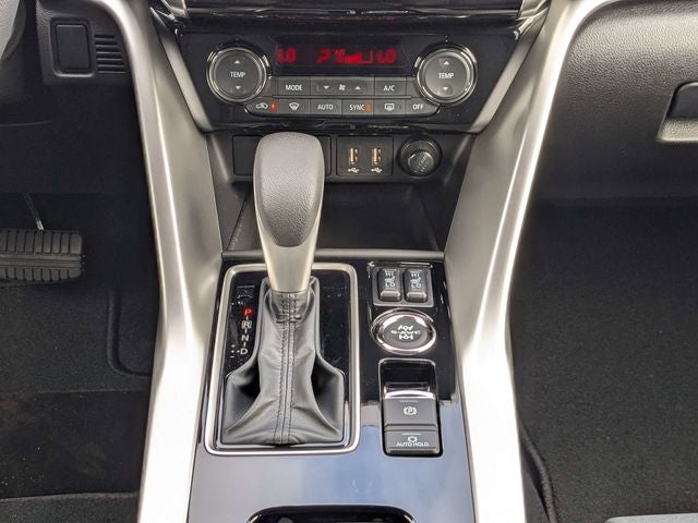 2026 Mitsubishi Eclipse Cross SE