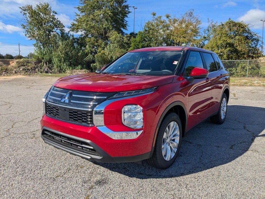 2025 Mitsubishi Outlander ES