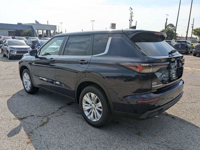 2026 Mitsubishi Outlander ES