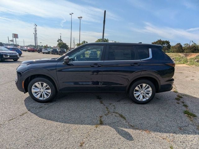 2026 Mitsubishi Outlander ES