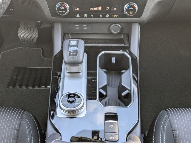 2026 Mitsubishi Outlander ES