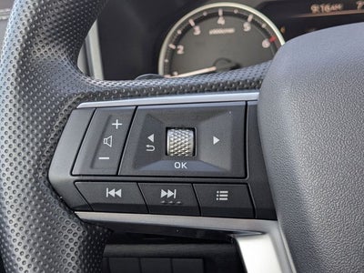 2026 Mitsubishi Outlander ES