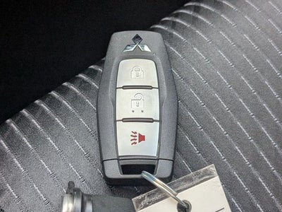 2026 Mitsubishi Outlander ES