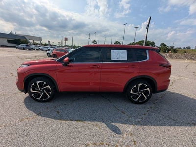 2024 Mitsubishi Outlander SE