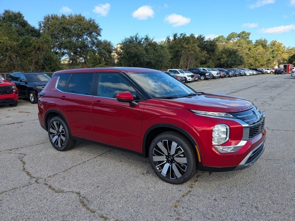 2025 Mitsubishi Outlander SE