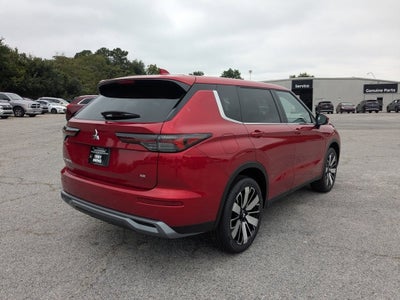 2025 Mitsubishi Outlander SE