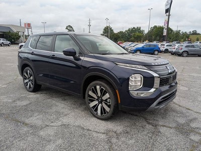 2026 Mitsubishi Outlander SE