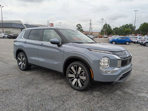 2026 Mitsubishi Outlander SE