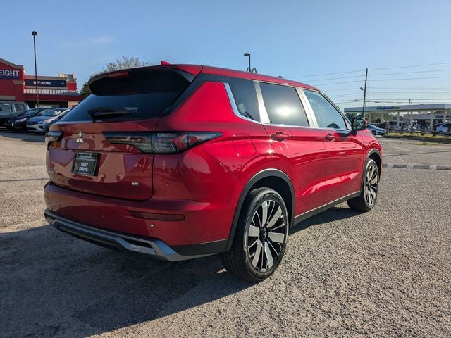2026 Mitsubishi Outlander SE