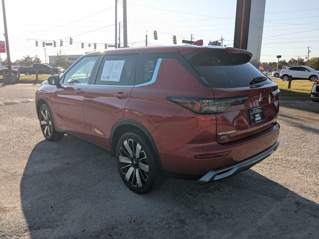 2026 Mitsubishi Outlander SE