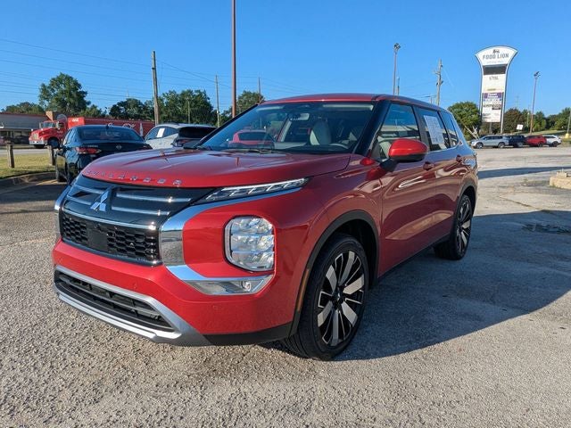 2026 Mitsubishi Outlander SE