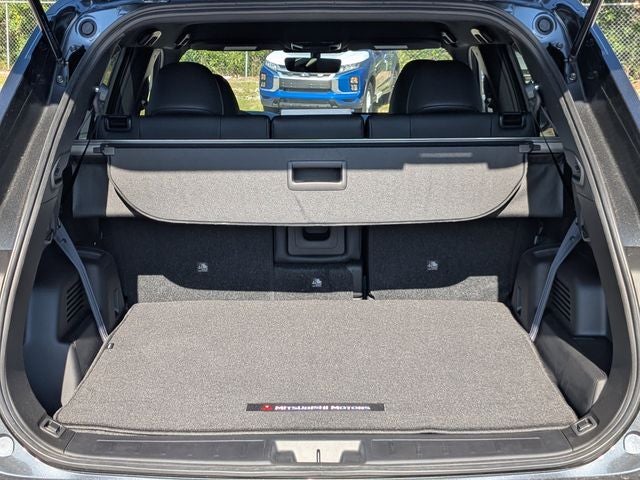 2026 Mitsubishi Outlander LE