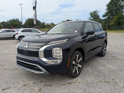 2026 Mitsubishi Outlander SE