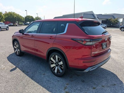 2026 Mitsubishi Outlander SE