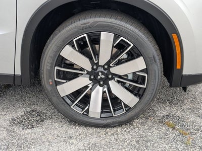 2026 Mitsubishi Outlander SE