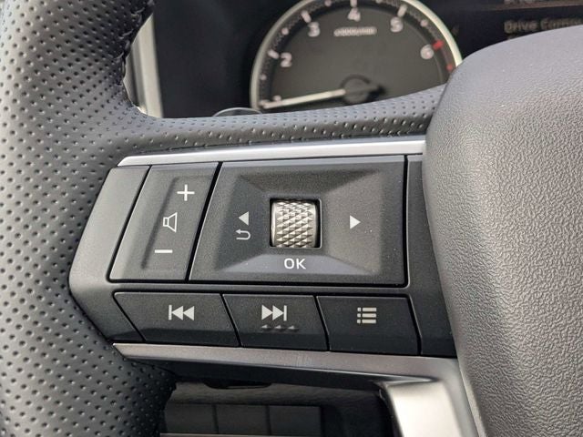 2026 Mitsubishi Outlander LE