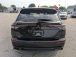 2026 Mitsubishi Outlander LE