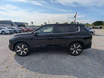 2026 Mitsubishi Outlander SE
