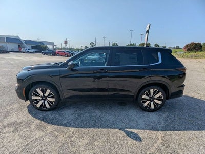 2026 Mitsubishi Outlander SE