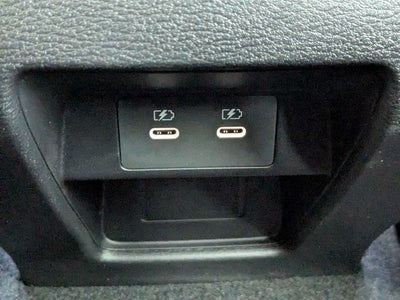 2026 Mitsubishi Outlander LE