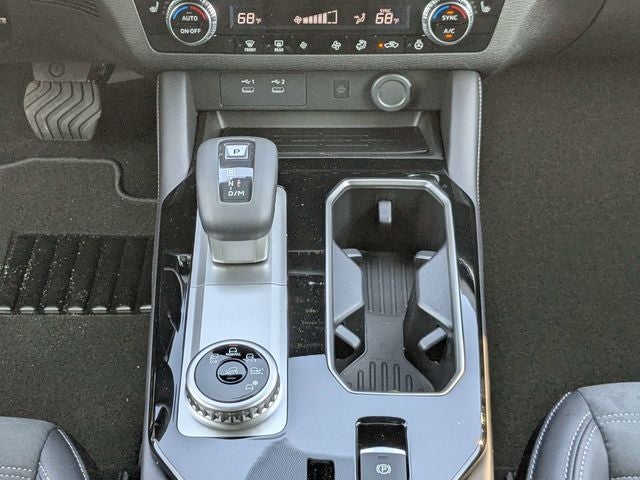 2026 Mitsubishi Outlander LE