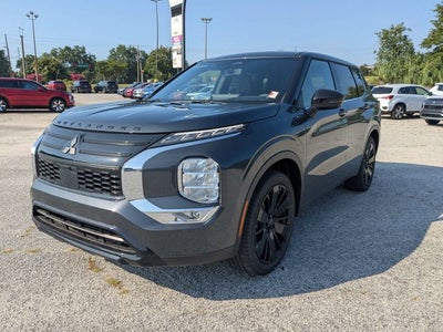 2026 Mitsubishi Outlander LE