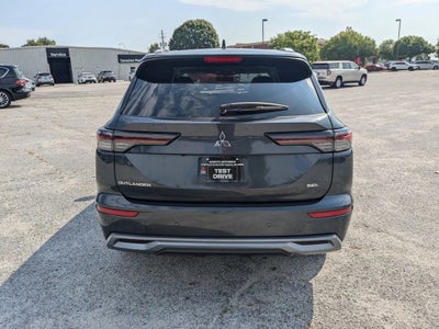 2025 Mitsubishi Outlander SEL