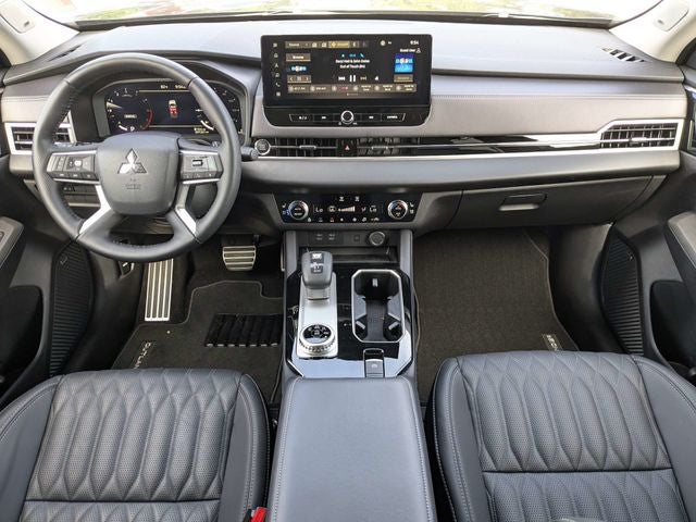 2025 Mitsubishi Outlander SEL