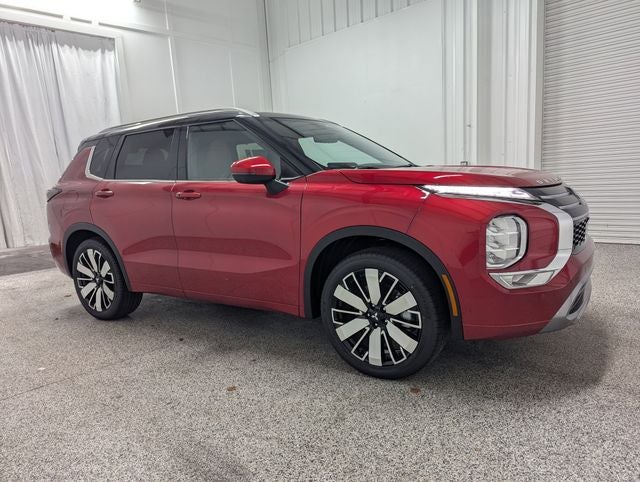2025 Mitsubishi Outlander SEL