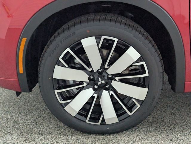 2025 Mitsubishi Outlander SEL