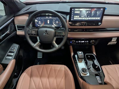 2025 Mitsubishi Outlander SEL